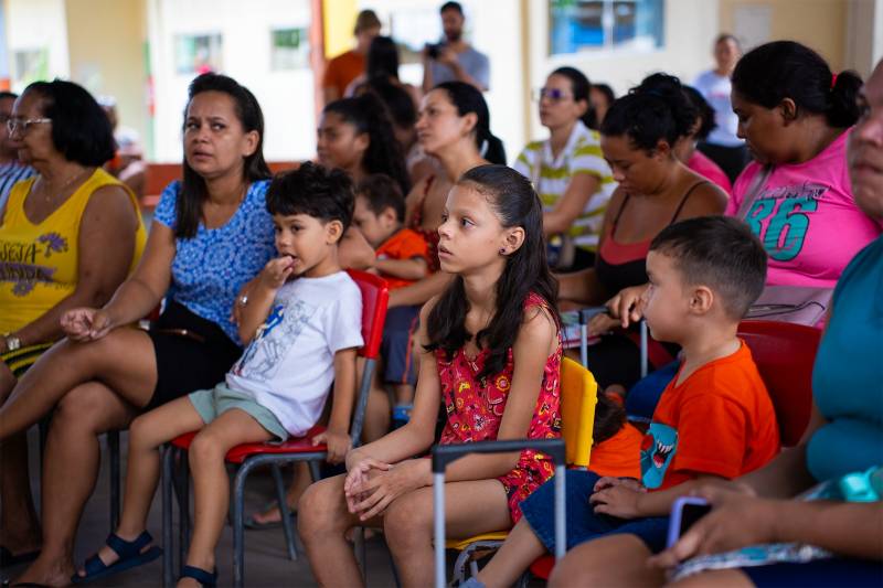 Campanha "Escola Imunizada" inicia vacinação nos CMEIs do município 