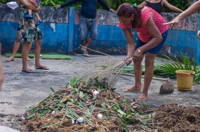 CURSO DE COMPOSTAGEM NA COMUNIDADE SANTO AMARO