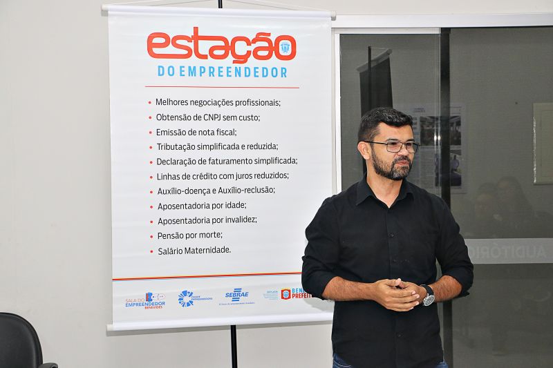 Entrega dos Certificados dos Cursos em Parceria com o SEBRAE