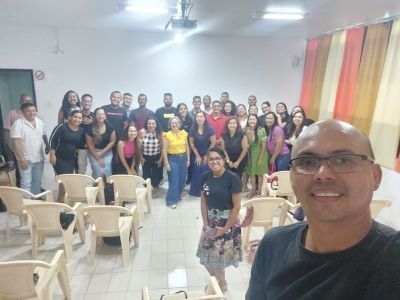 Agentes comunitários de saúde aprovados no processo seletivo participam de curso de capacitação