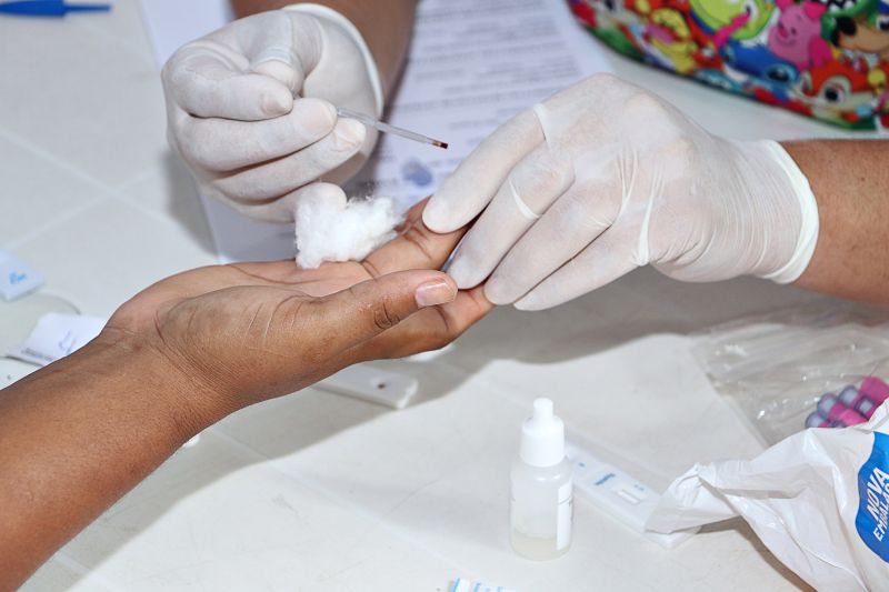 MARÇO LILAS ITINERANTE  -  BAIRRO DAS FLORES