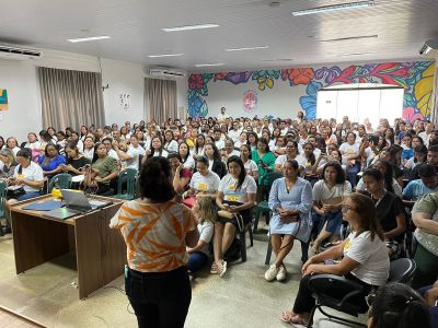 Centro de Formação promove Seminário Diálogos sobre Autismo e Primeira Infância para educadores