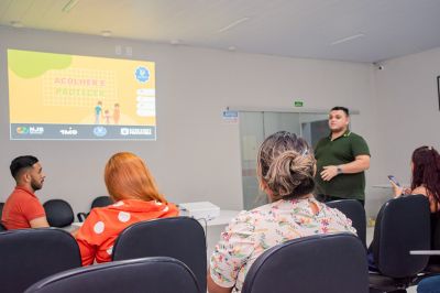 notícia: Reunião cria estratégias para o fortalecimento da Rede de Cuidado de Crianças e Adolescentes Vítimas ou Testemunhas de Violência em Benevides