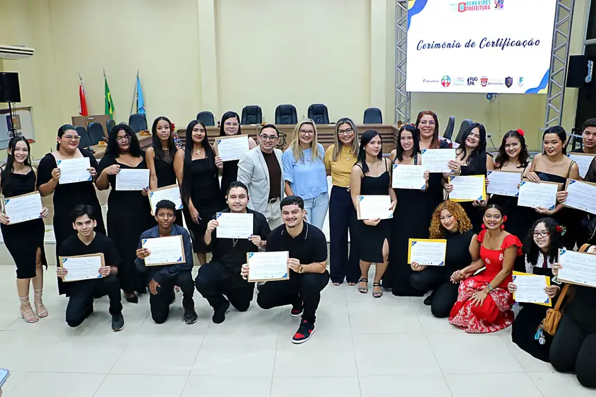 Prefeitura de Benevides comemora um marco na capacitação de jovens e adultos