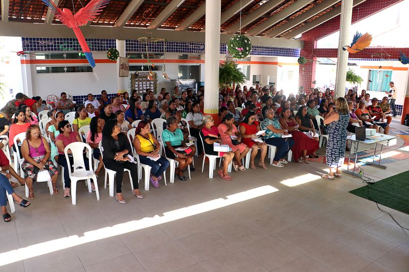 FORMAÇÃO PARA MANIPULADORAS DA REDE MUNICIPAL