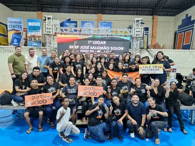 notícia: Ginásio Nagibão vira berço de inventores na 1ª Feira Maker do município e garante prêmio com viagem internacional para os alunos