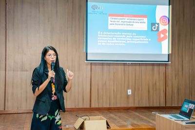 PALESTRA SOBRE O USO DE TELAS