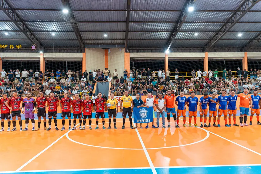 Benevides e Seleção Paraense empatam em amistoso solidário no Nagibão