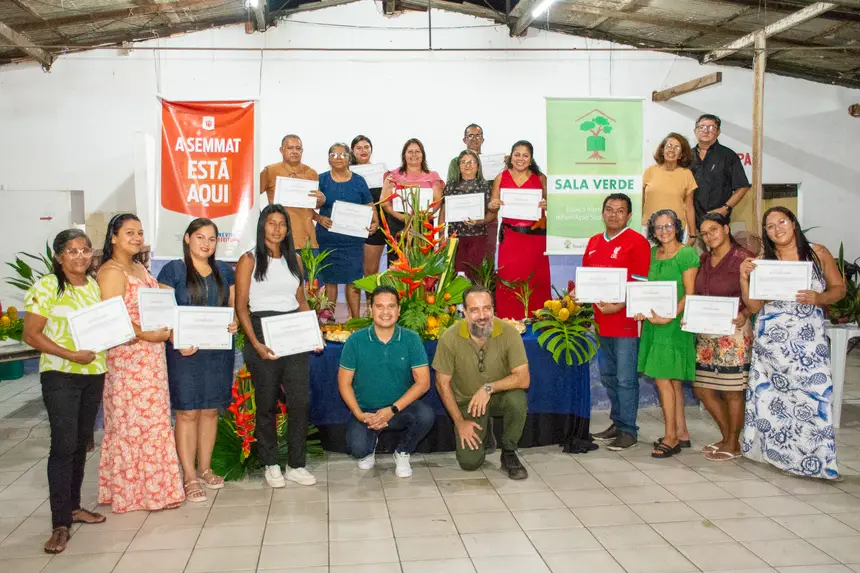 Flores Tropicais foram tema de curso realizado em Murinin 