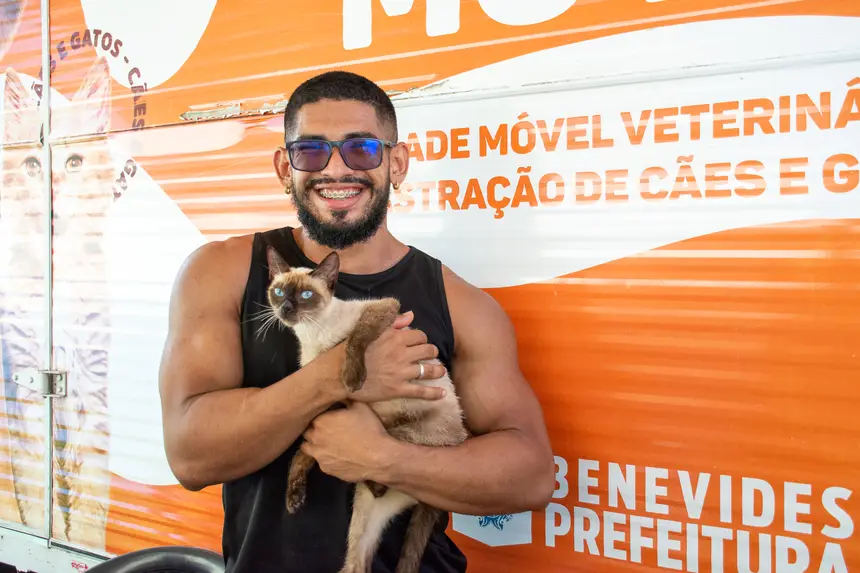 CASTRA MÓVEL (GATOS) LIONS CLUBE