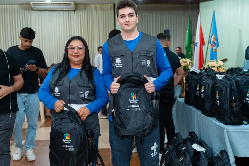 CERIMONIA DE FORMAÇÃO E ENTREGA DE KIT PARA ACS E ACE
